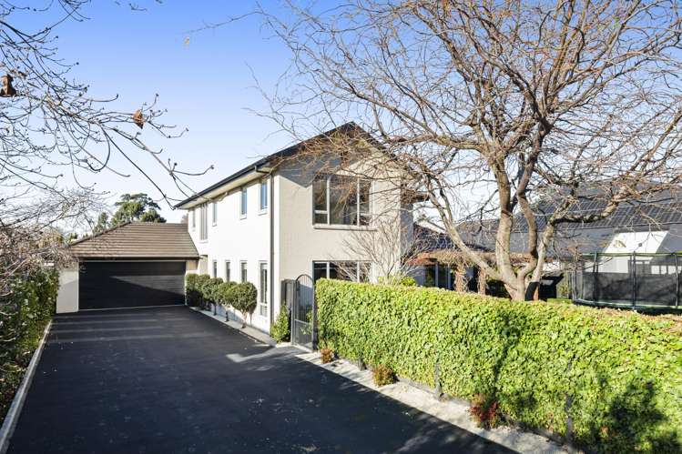 134 Hussey Road_0