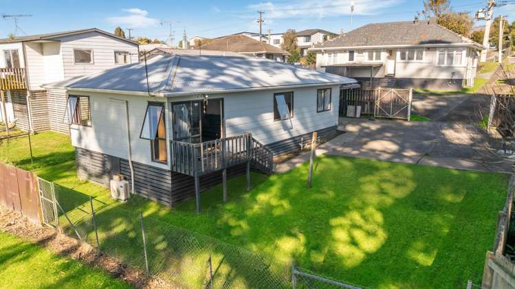 2/27 Christmas Road_0