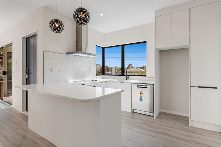 19a Red Beach Road Red Beach_15