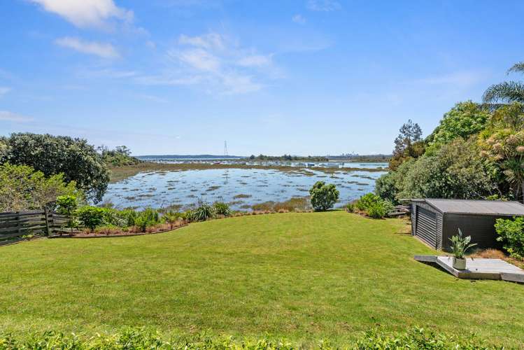 106 Tiroroa Avenue Te Atatu South_15