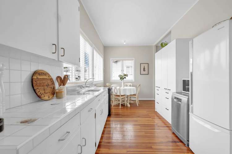 63 Commissariat Road Mount Wellington_8