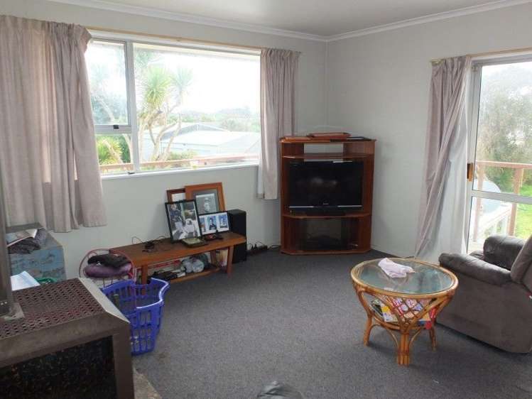 15 Andresen Street Foxton Beach_1