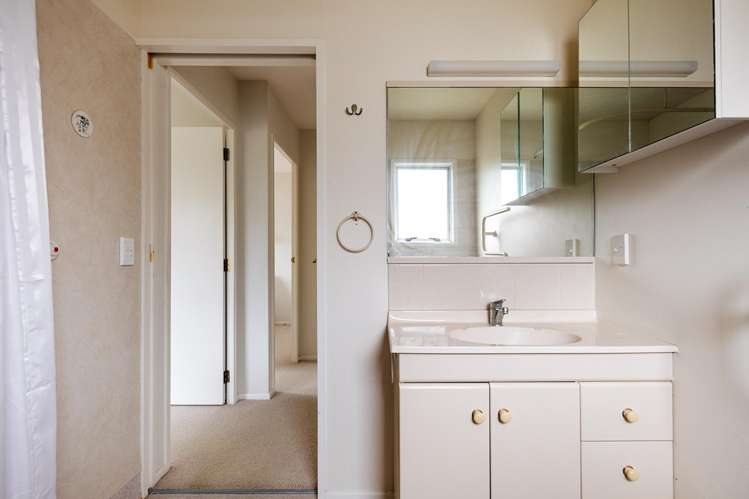 9/690 Gladstone Road Te Hapara_9