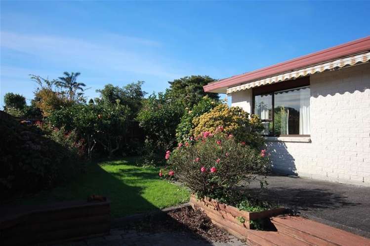 7/4074 Great North Road Glen Eden_5