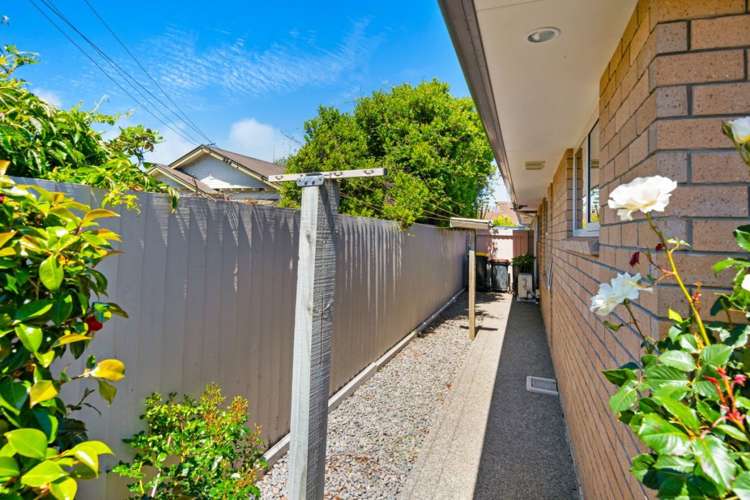 1/52 Opawa Road Waltham_23