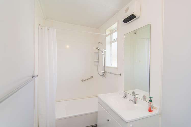 8 Guise Street Temuka_6