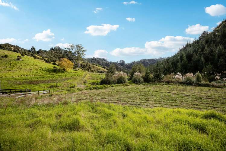 21 Noakes Hill Road Puhoi_6