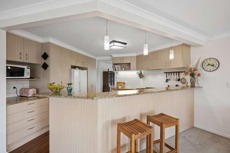 68D Tuparekura Road, South Head_5