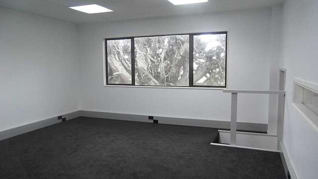 1/251 Lincoln Road Henderson_3