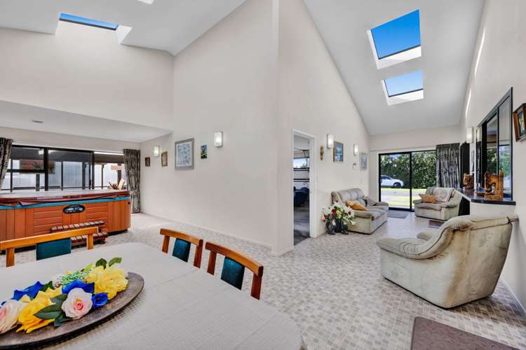 2 Heaphy Road Opunake_3