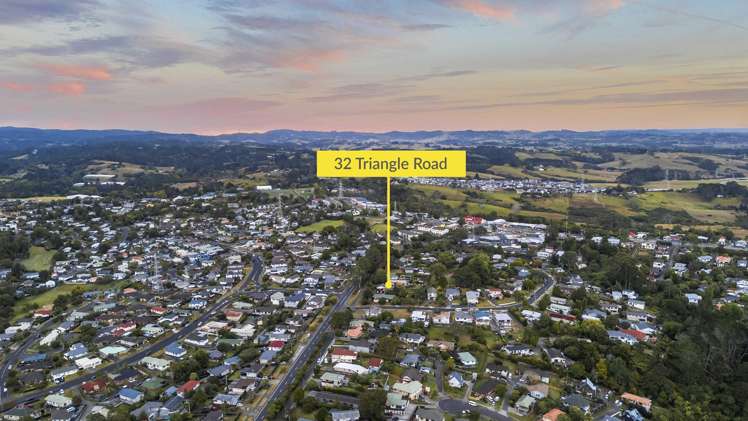 32 Triangle Road Massey_28