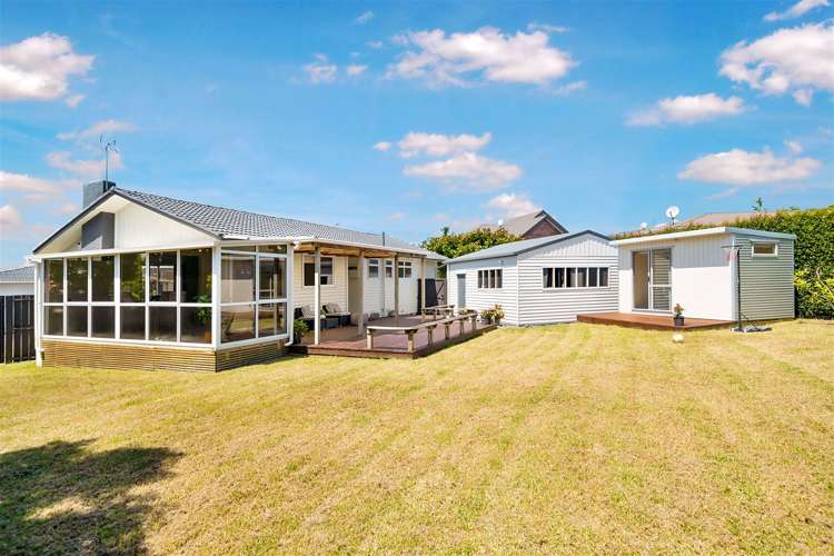 26 Bodi Place Te Atatu South_18