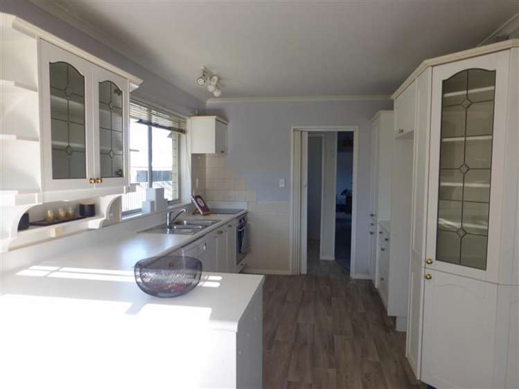 60 Denise Crescent Hornby_1