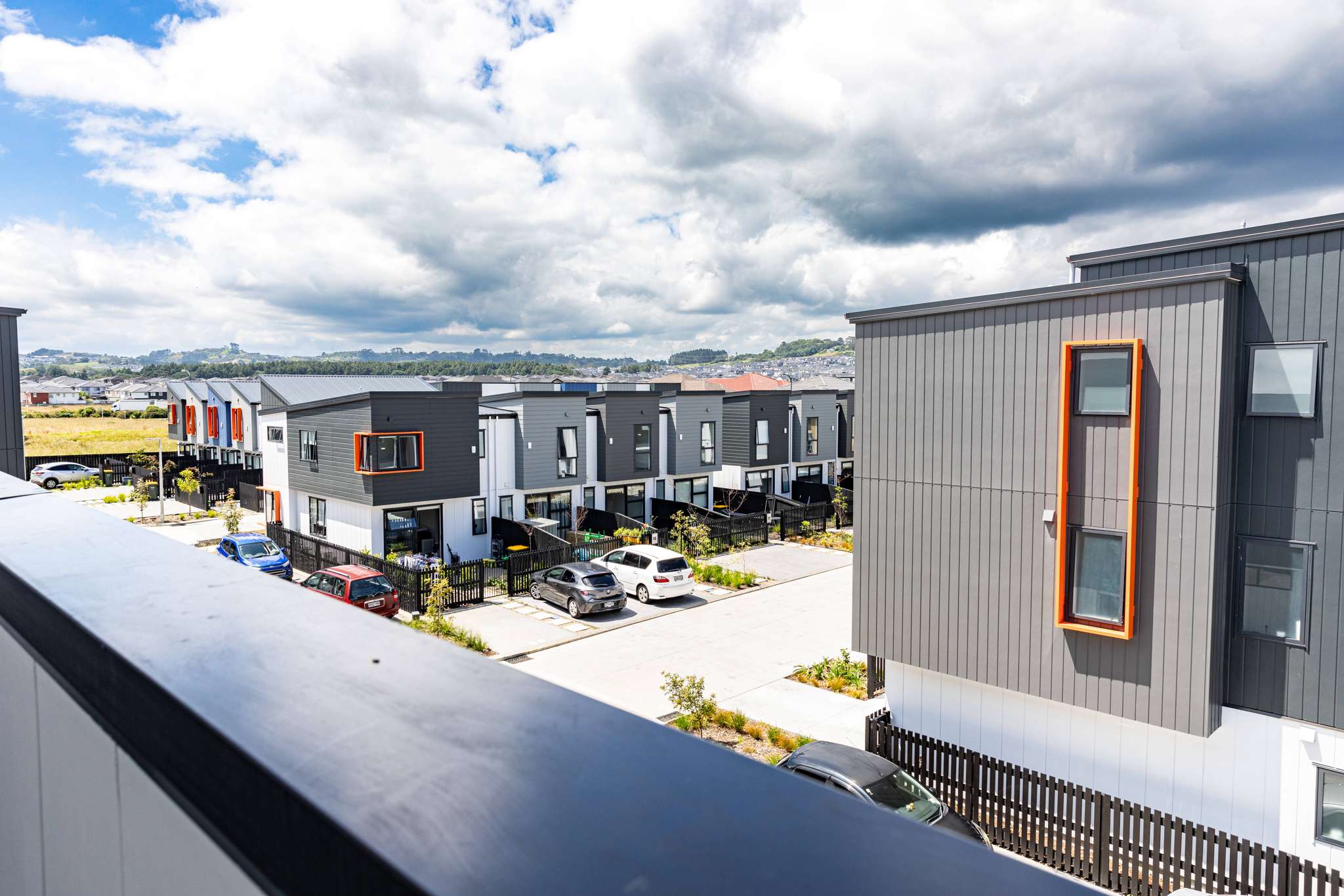 3A/23 Flat Bush School Road Flat Bush Manukau City Property For