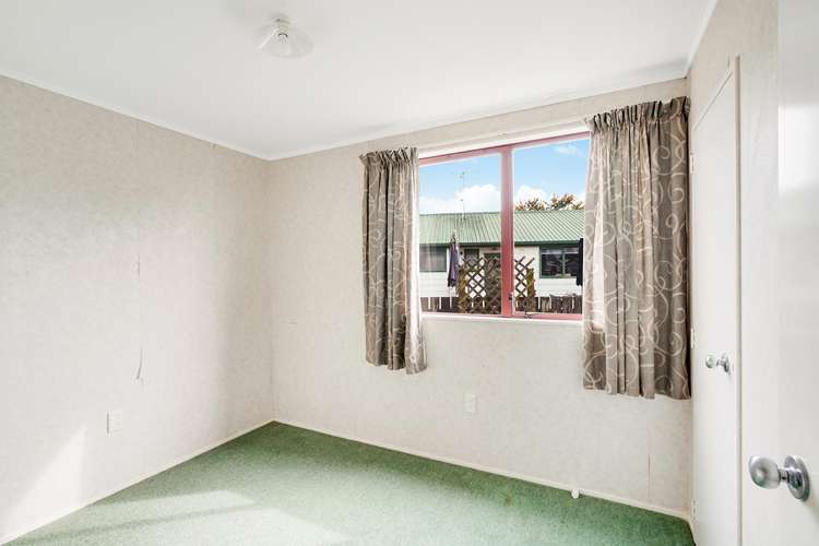 3 Jessica Court Dinsdale_11