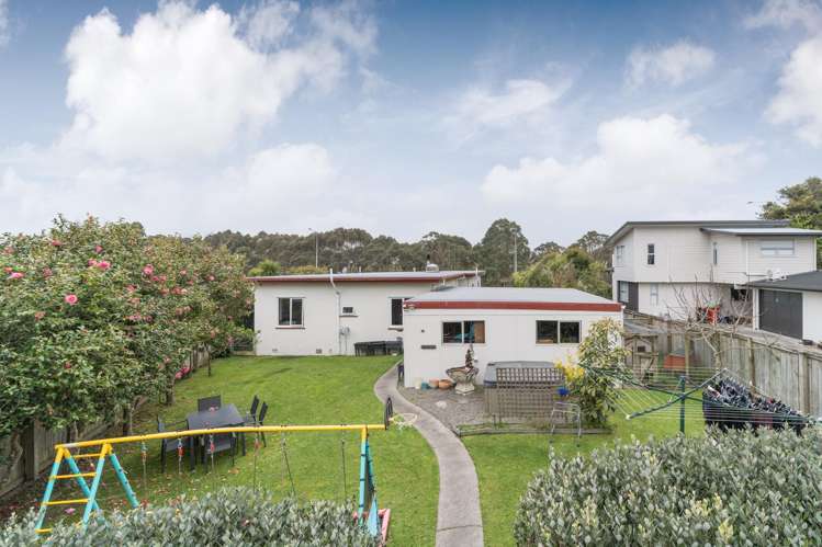 1 Williams Terrace Fitzherbert_21