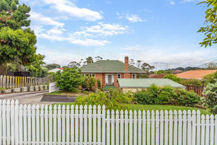 19 Captain Scott Road Glen Eden_13