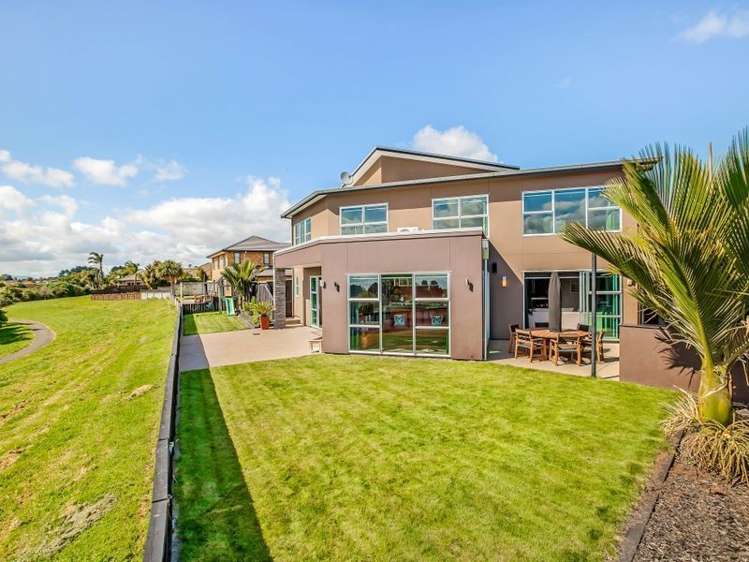 28 Stranraer Crescent Wattle Downs_14