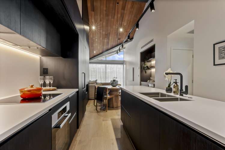 212 Clubhouse Lane, 172 Maori Jack Road Jacks Point_16