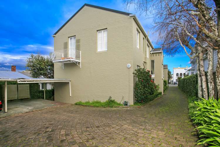 2/4 Sarawia Street Newmarket_14