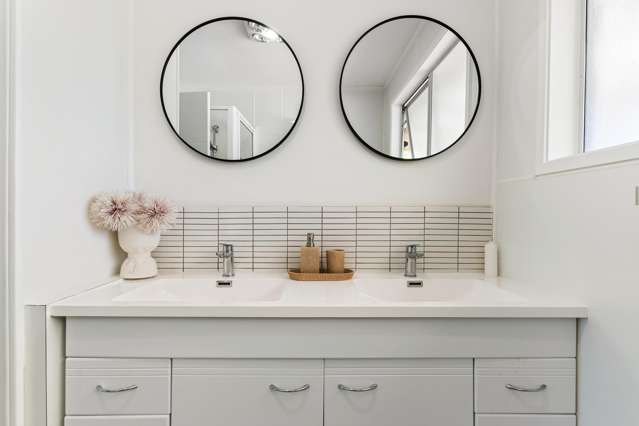 5 Becker Drive Weymouth_4