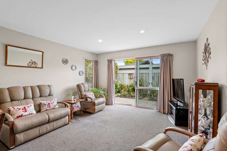 5B Oldham Place Darfield_1