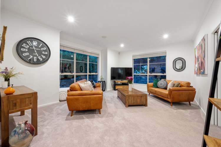 5 Hawkdun Drive Flat Bush_6