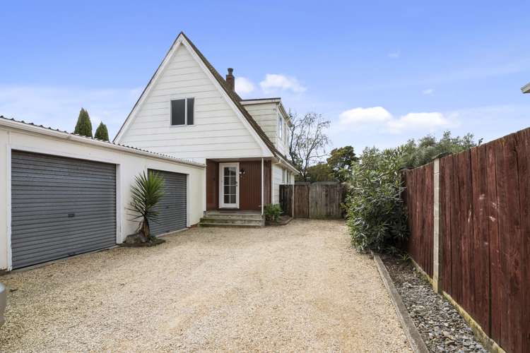 5a Starveall Street Brightwater_1