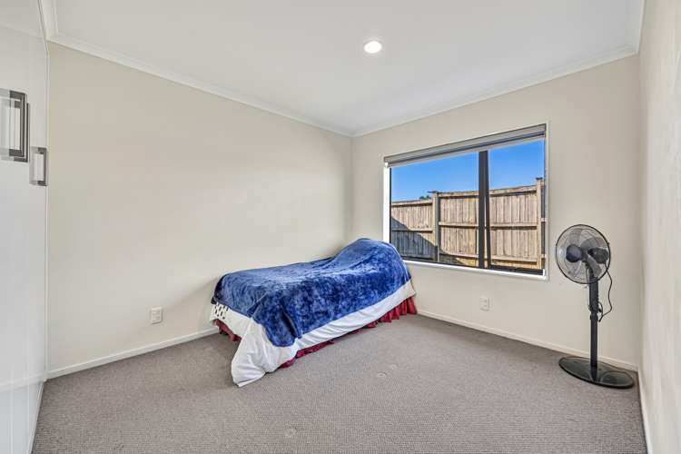 52 Magic Way Randwick Park_12
