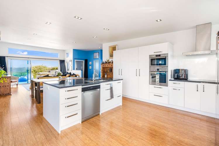 83 Rarangi Heights Parua Bay_9