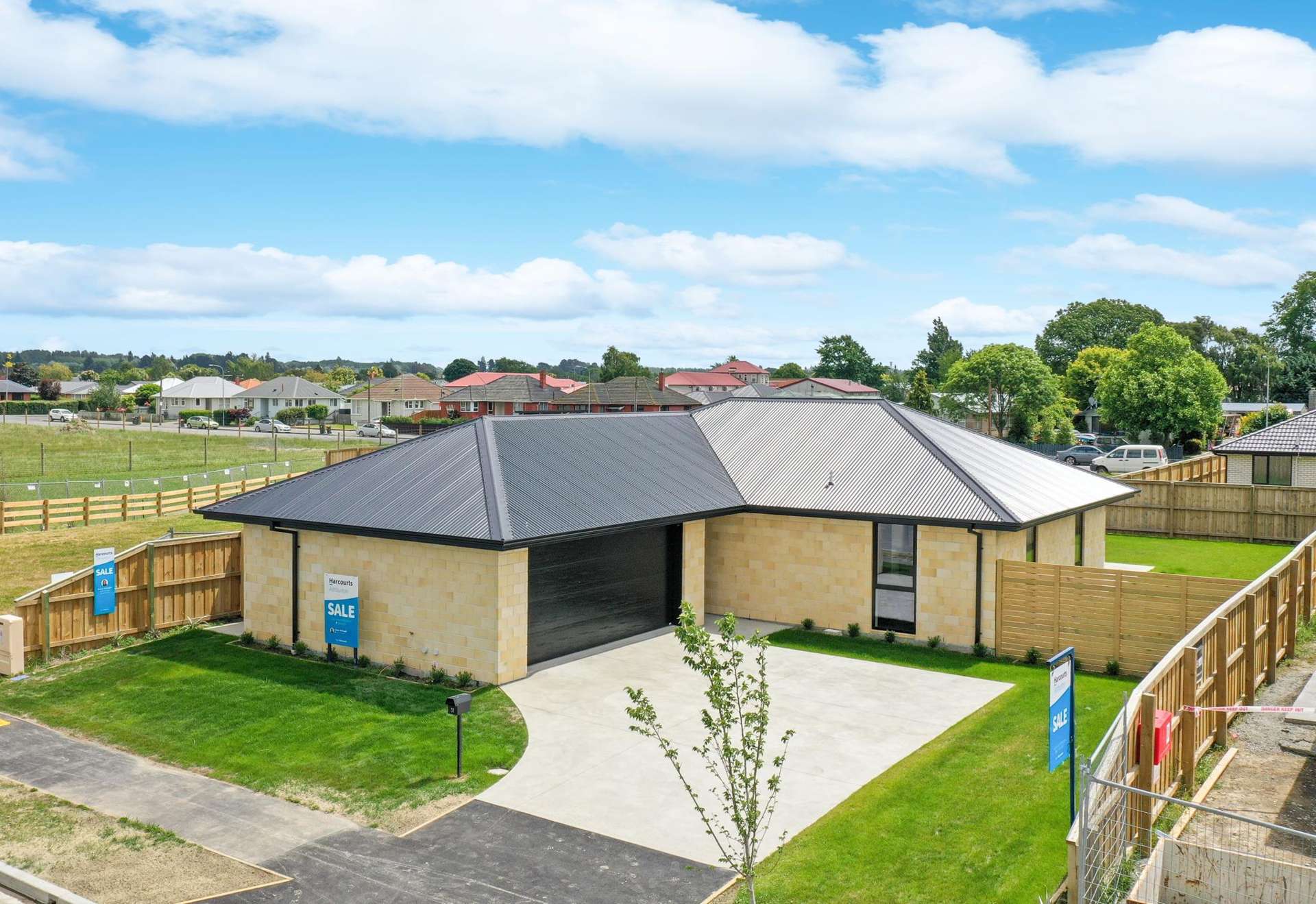 52 Strowan Avenue Elgin_0