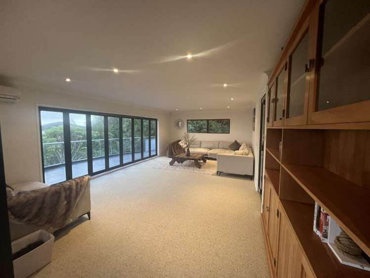 65 Roberts Road Matakatia Bay_6