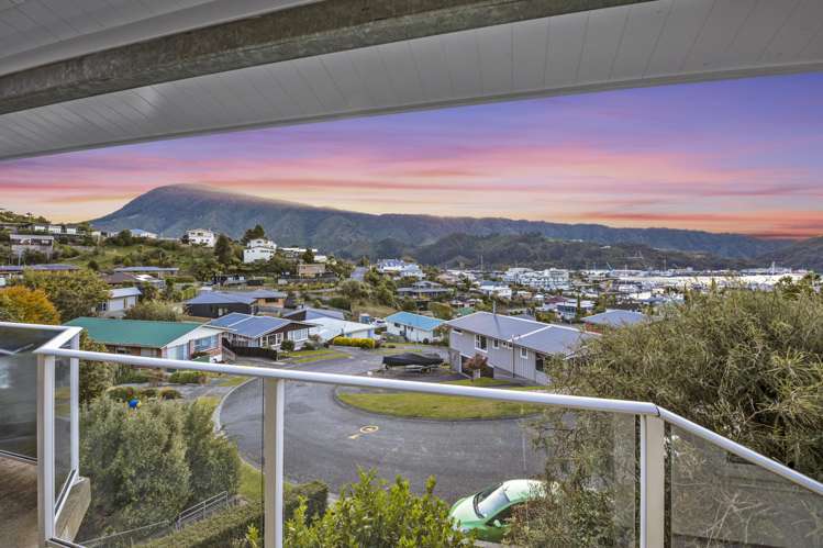 29 Seaview Crescent Picton_8