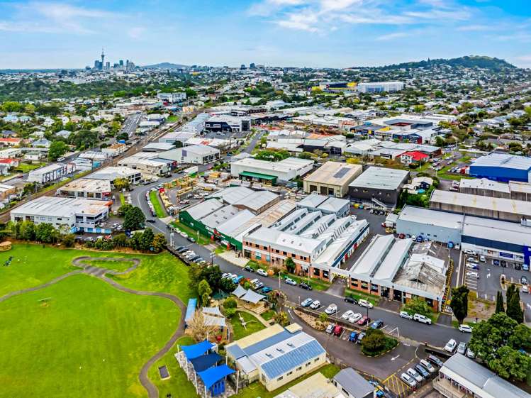 Unit G/16 Taylors Road Morningside_16