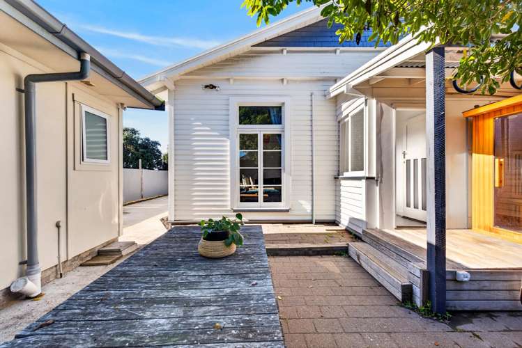 6 Outram Street Ahuriri_13