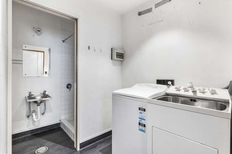 2g/2 Queen Street Auckland Central_7