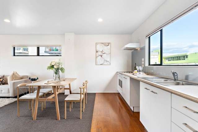 5/17a Delta Avenue New Lynn_4