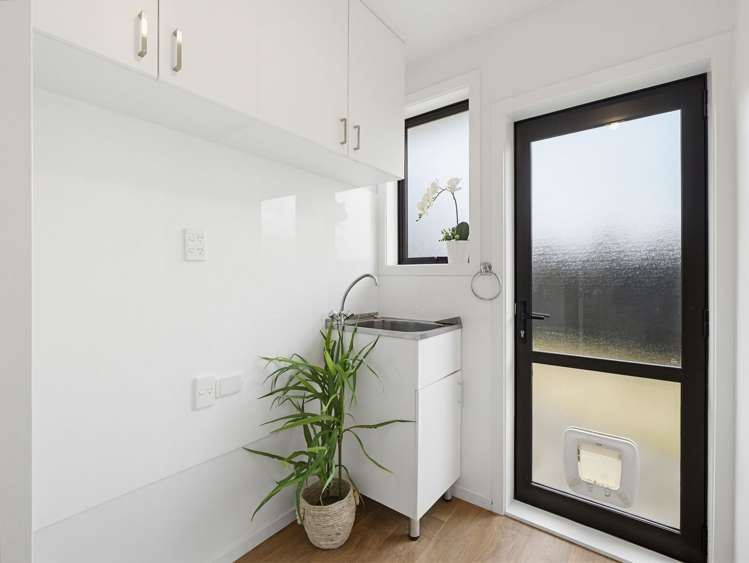 2/59B Mackworth street Woolston_21