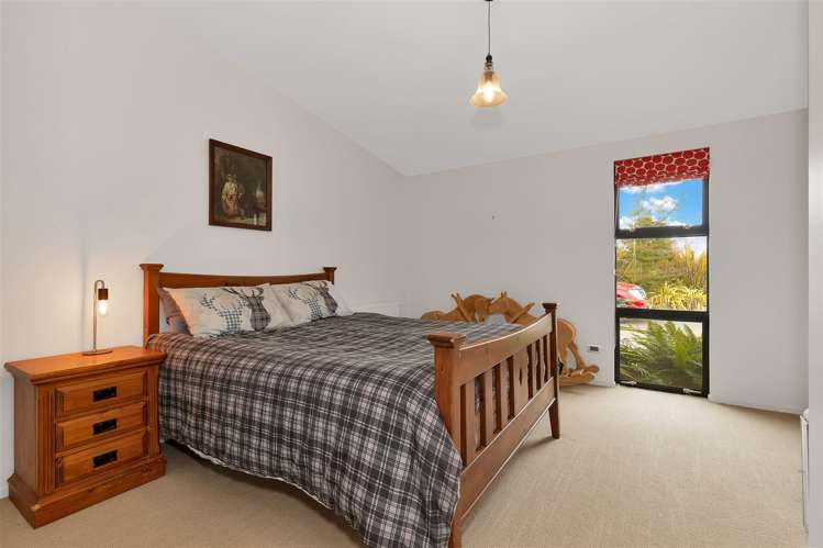 219 Wyndale Road Springfield_19