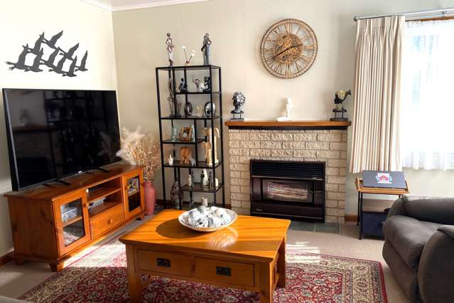 602 Queen Street Thames_2