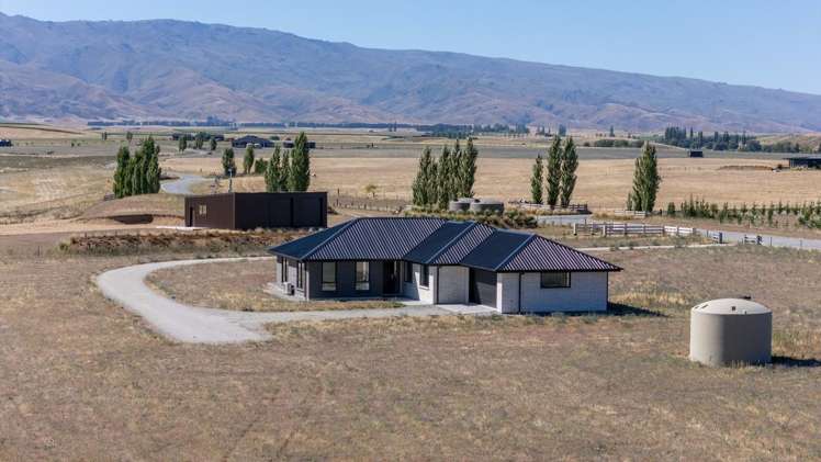 21 Thyme Fields Road Alexandra_18