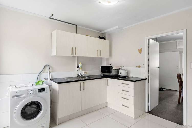 72 Browns Road Manurewa_12