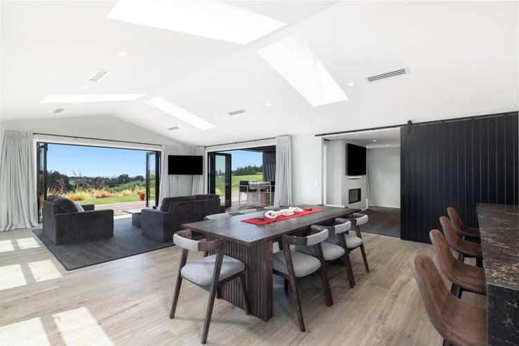 226 Bronte Road West Mahana_2