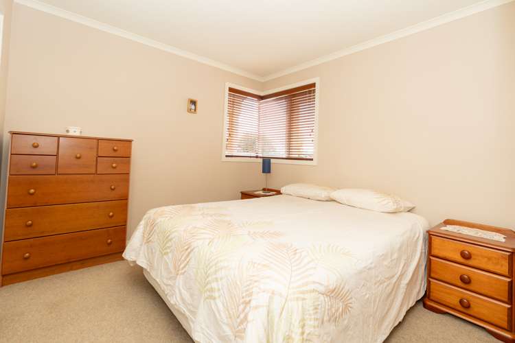 24 Mickelson Avenue Rototuna_18