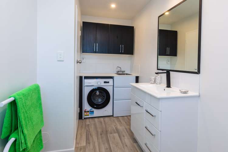 1/351 Main South Road Hornby_11