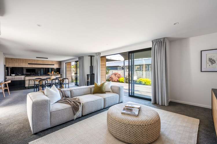 251 Aubrey Road Wanaka_10