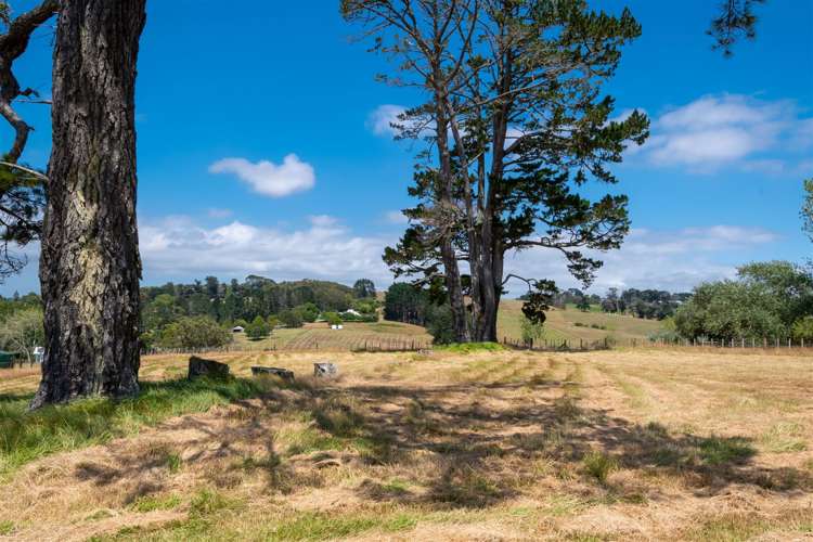 137 Tawa Road Kumeu_22