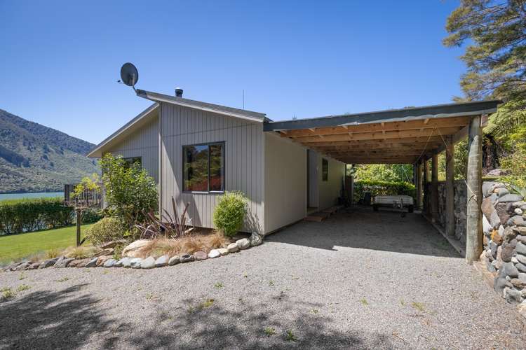 524 Moetapu Bay Road Anakiwa and Surrounds_9