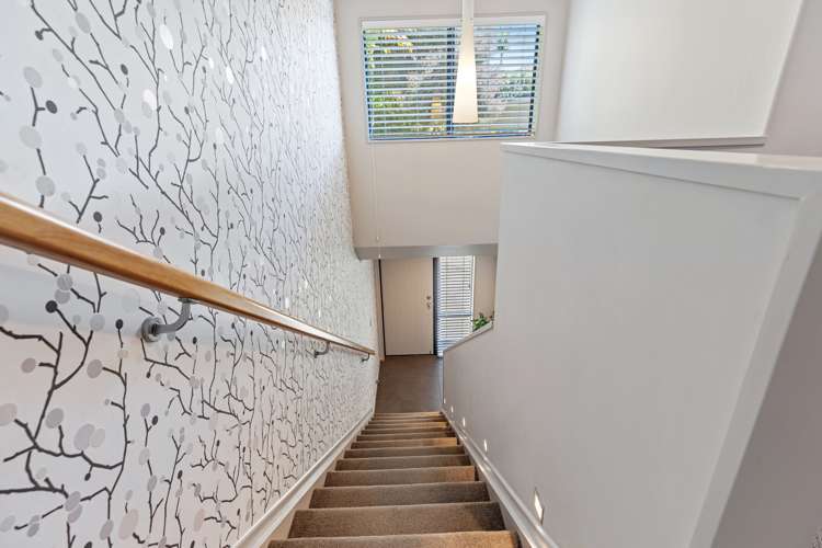 18 Ko Place Pyes Pa_21