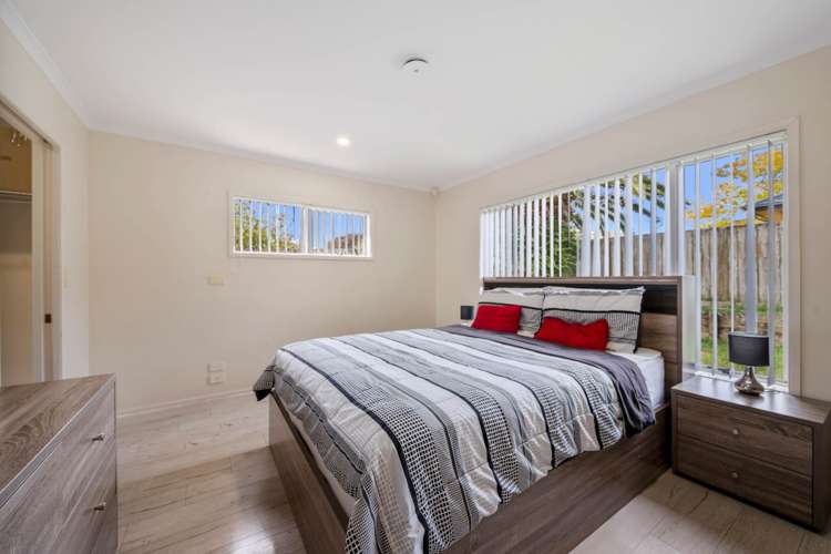 8 Derryveagh Lane Manurewa_14